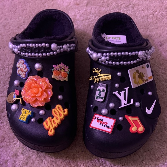 Adult crocs anyway you like! - Picture 4 of 4